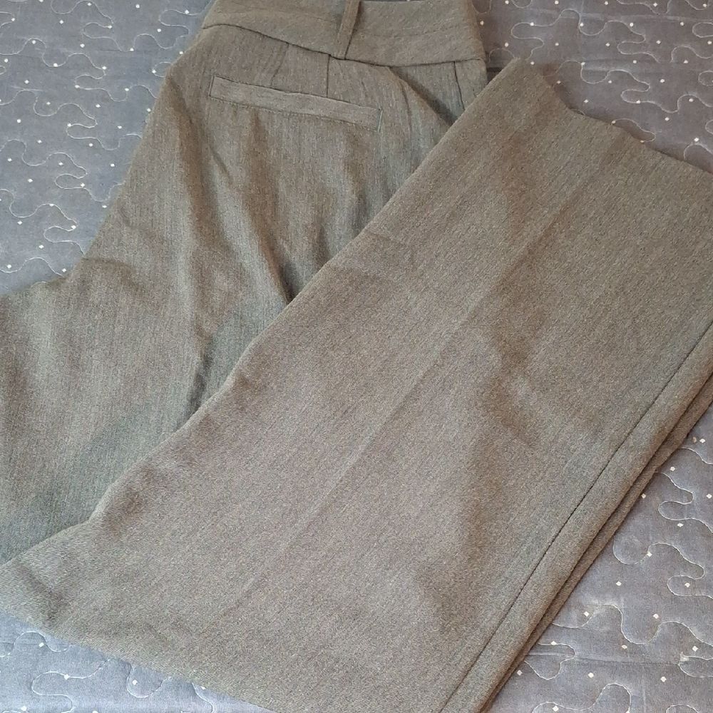 East 5th Women's Gray Curvy Fit Pants size 12 NWT